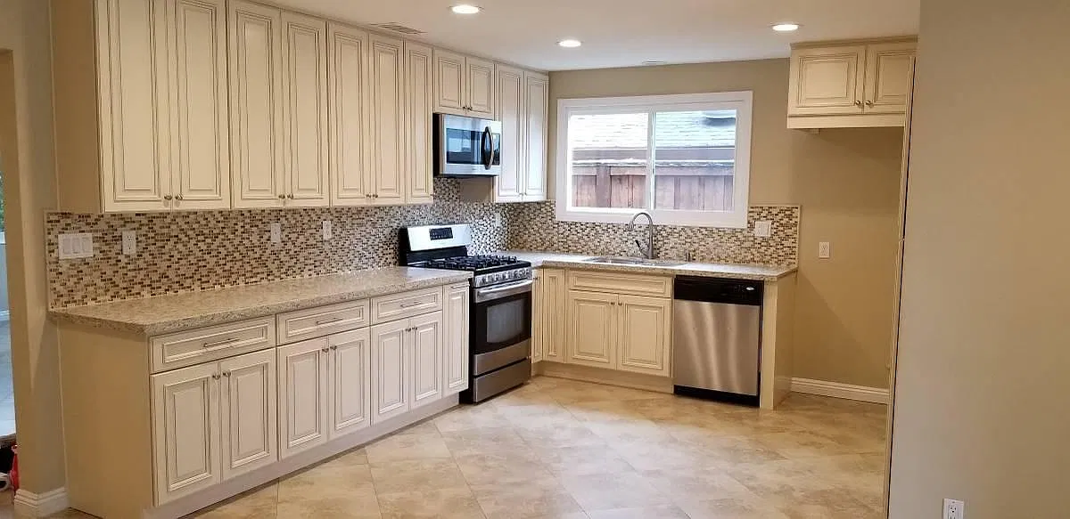 6626 Birchton Ave — Photo 2