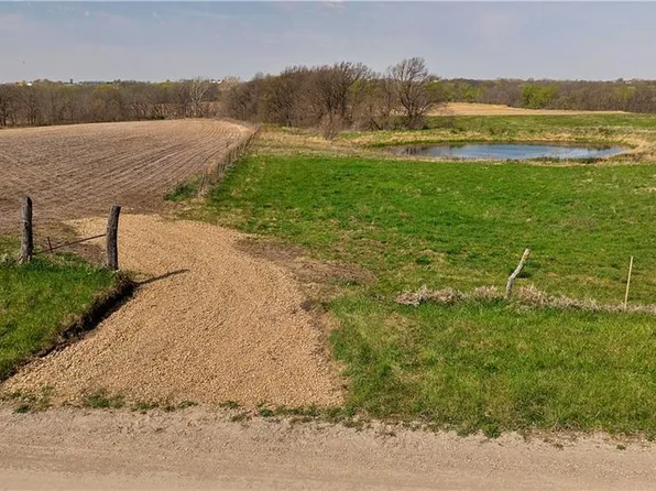 NW Old Cemetery Rd, Stewartsville, MO 64490