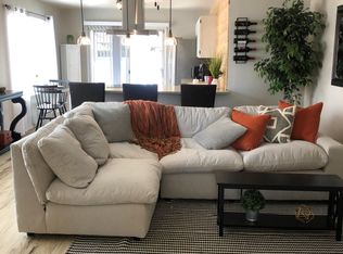 2106 S Pine St, Tempe, AZ 85282