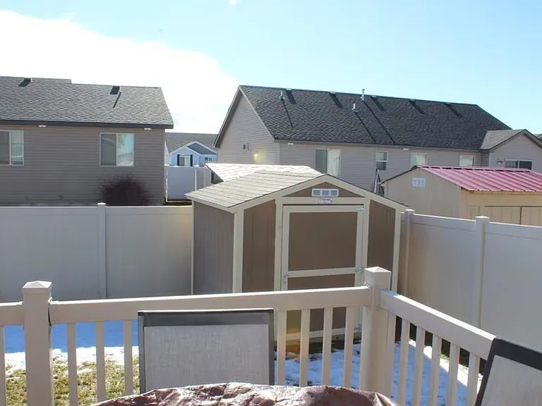 5172 Ryanne Way — Photo 33