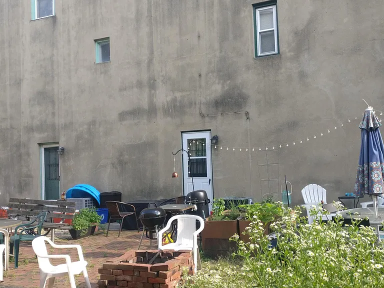 1628 Naudain St — Photo 9