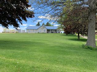 2436 E Knox Rd #600, Oneida, IL 61467