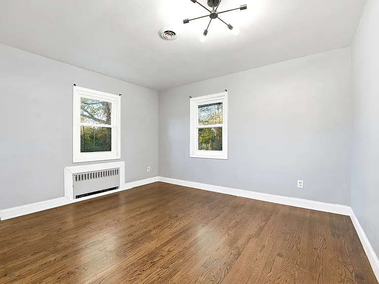 1116 N Maple Ave — Photo 9
