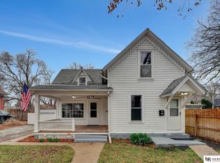 2786 E St, Lincoln, NE 68510