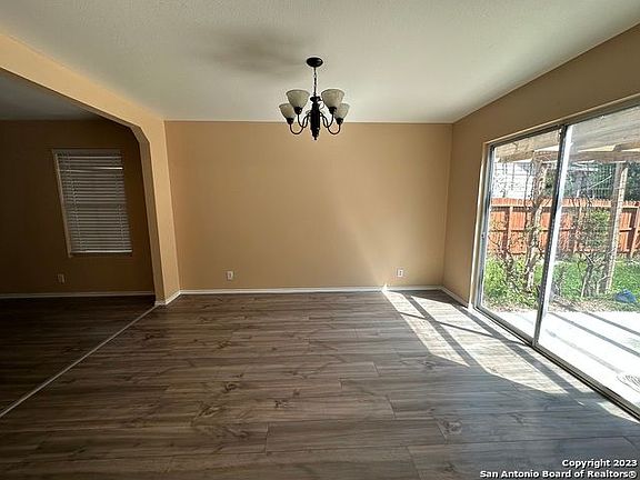 3rd image of 8026 Cypress Crown