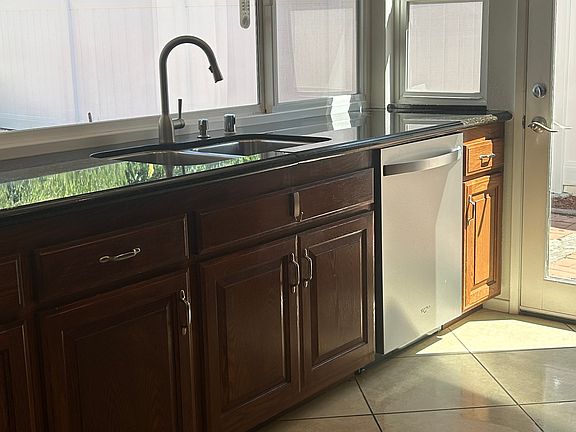 3rd image of 2737 E Sierra Dr