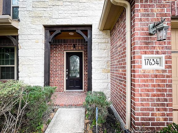 4th image of 17634 Quiet Shores Dr