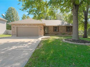 416 E Marion St, Odessa, MO 64076