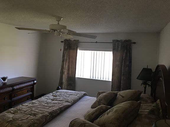 5th image of 2460 Northside Dr APT 606