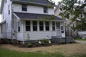 1st image of 1105 W 12th St