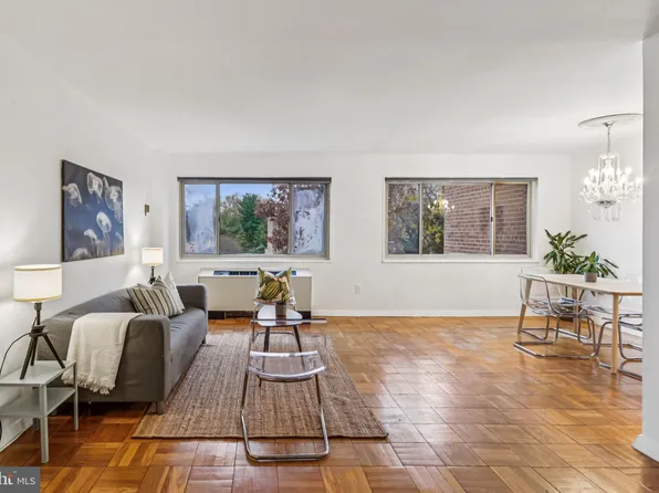 3900 Tunlaw Rd NW APT 518, Washington, DC 20007