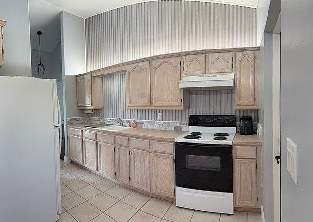 1st image of 6110 9th Avenue Cir NE