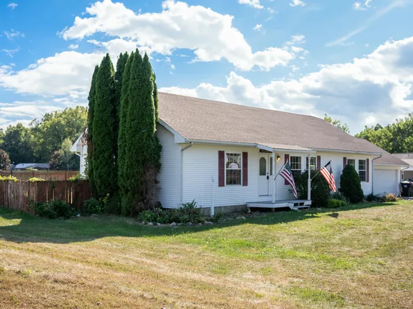 225 W Birch St, Litchfield, MI 49252