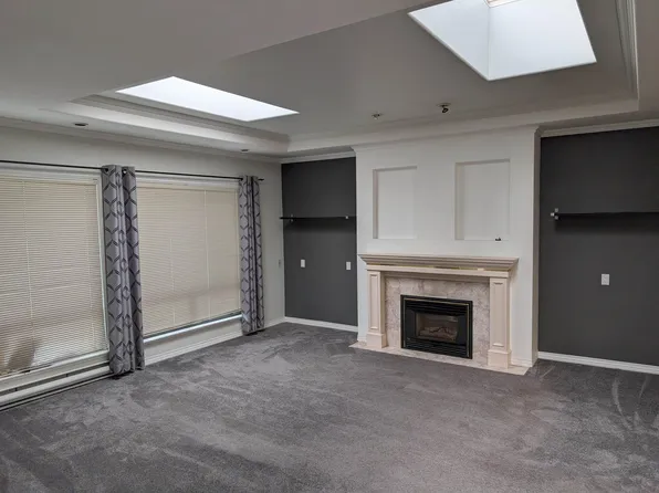 3944 Regent St, Richmond, BC V7E 2N7