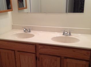 87 Orchard Ct, Royersford, PA 19468