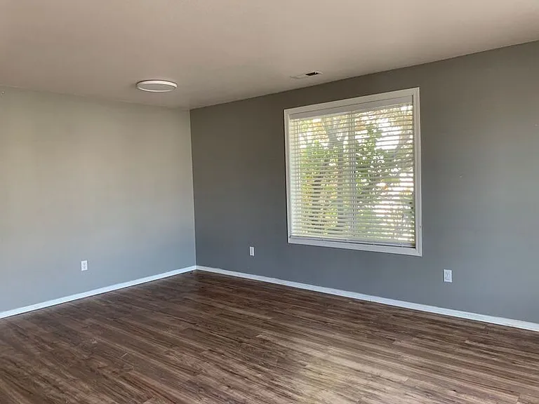 8308 Wrigley Dr — Photo 4