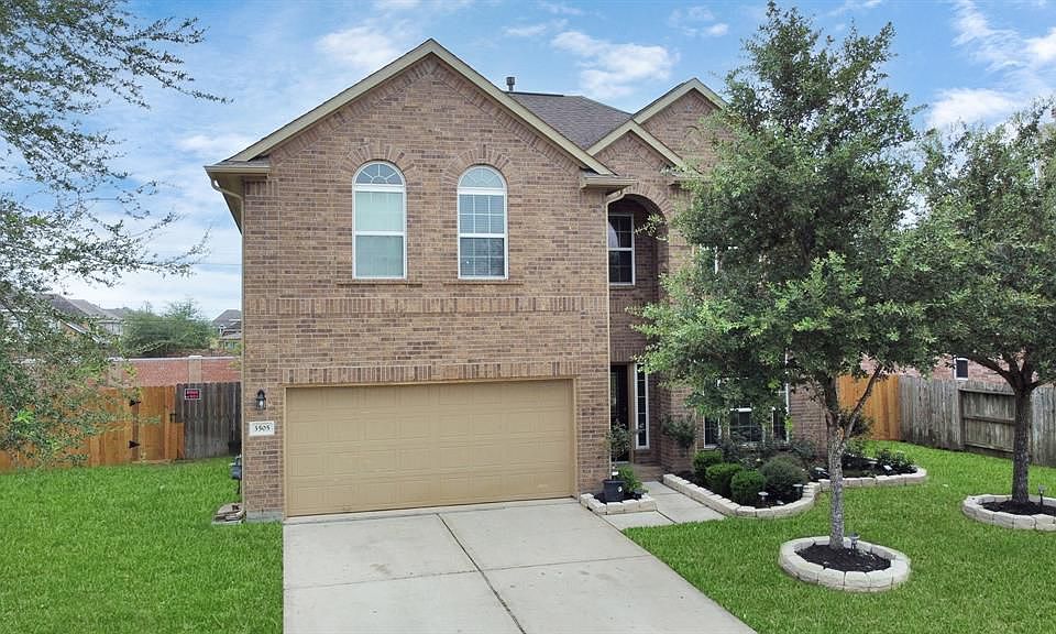 1st image of 3505 Barrington Ct