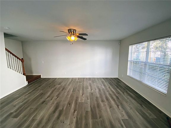 5th image of 3862 Mariner Dr