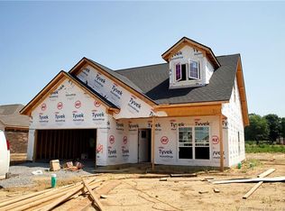 7106 Mountain Ridge Way, Charlestown, IN 47111