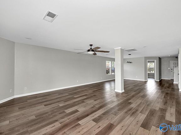 4th image of 3571 Avalon Lake Dr