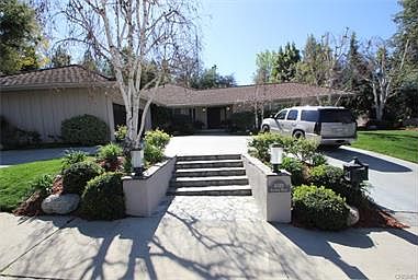 2nd image of 4089 Sapphire Dr