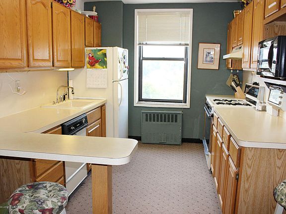 5th image of 100 Colfax Ave APT 7F