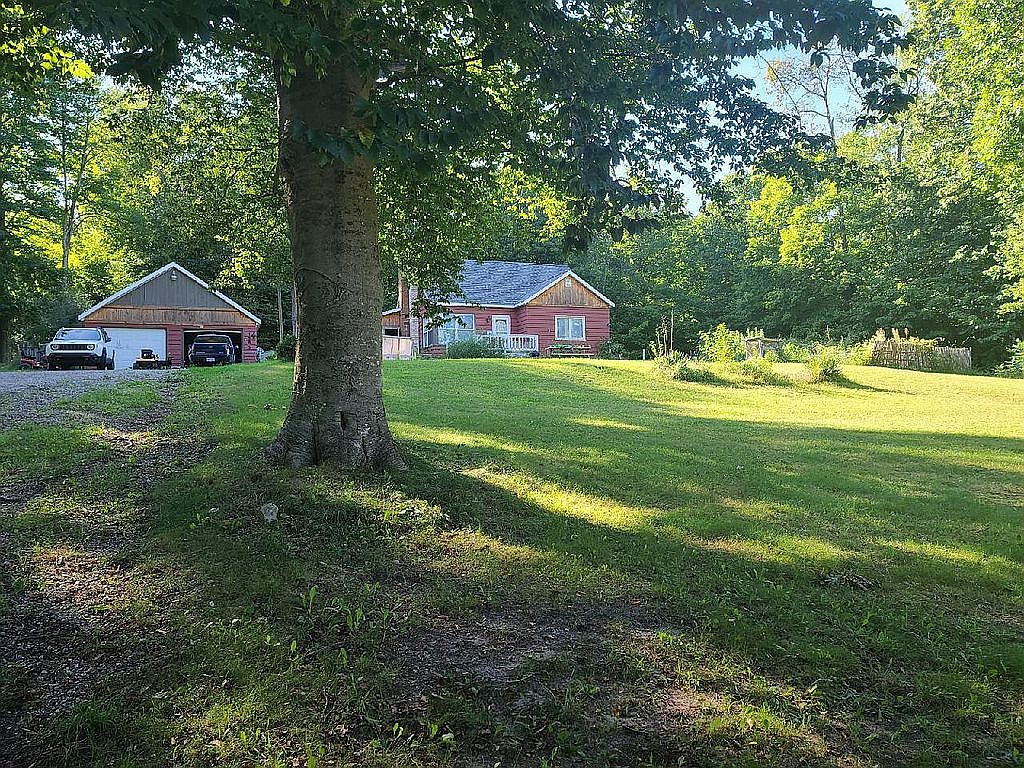 1585 S Maple Island Rd, Hesperia, MI 49421 Zillow