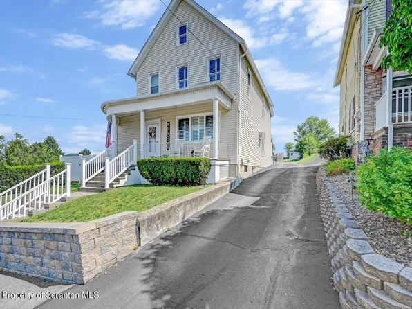 178 Chapel St, Pittston, PA 18640