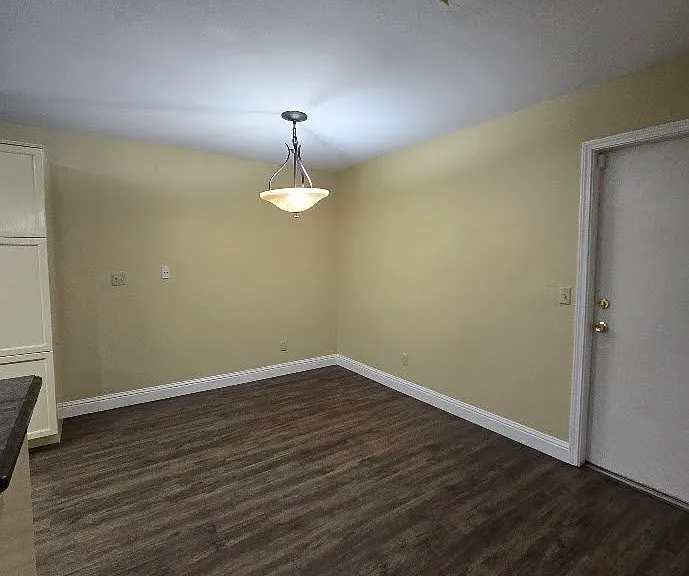 8836 N Del Mar Ave — Photo 7