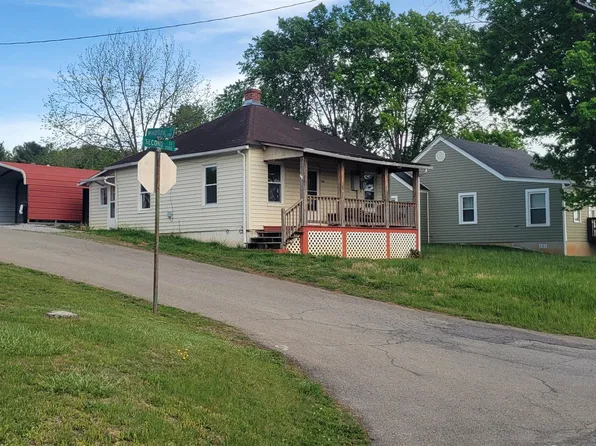 2100 2nd St, Radford, VA 24141
