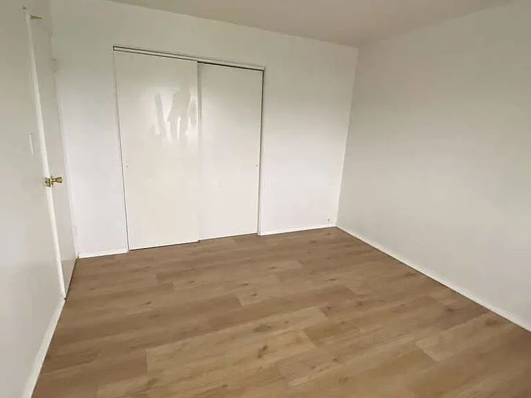 111 Andrew Ave #4 — Photo 13