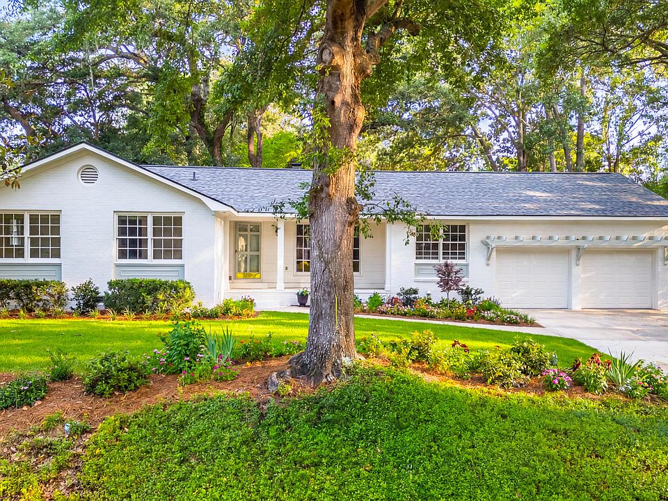 1st image of 1389 Parkshore Dr