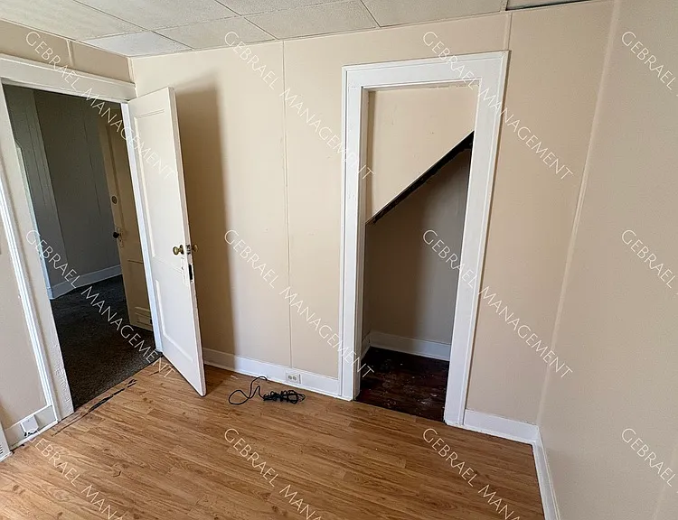 1549 Ryan St — Photo 7
