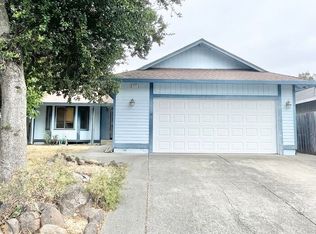 413 Duncan Dr, Windsor, CA 95492
