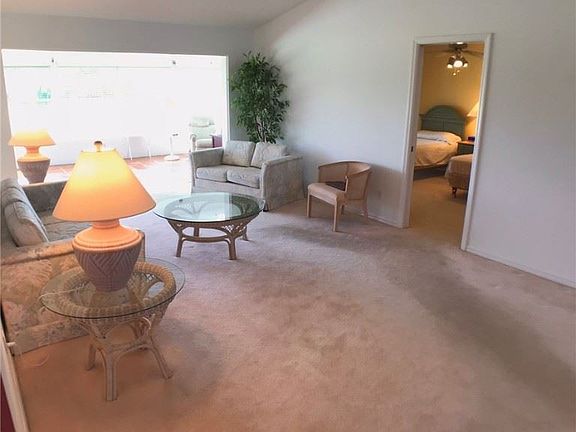 5th image of 871 Lake Orchid Cir