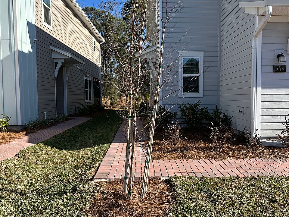 1st image of 296 Belfort Ct