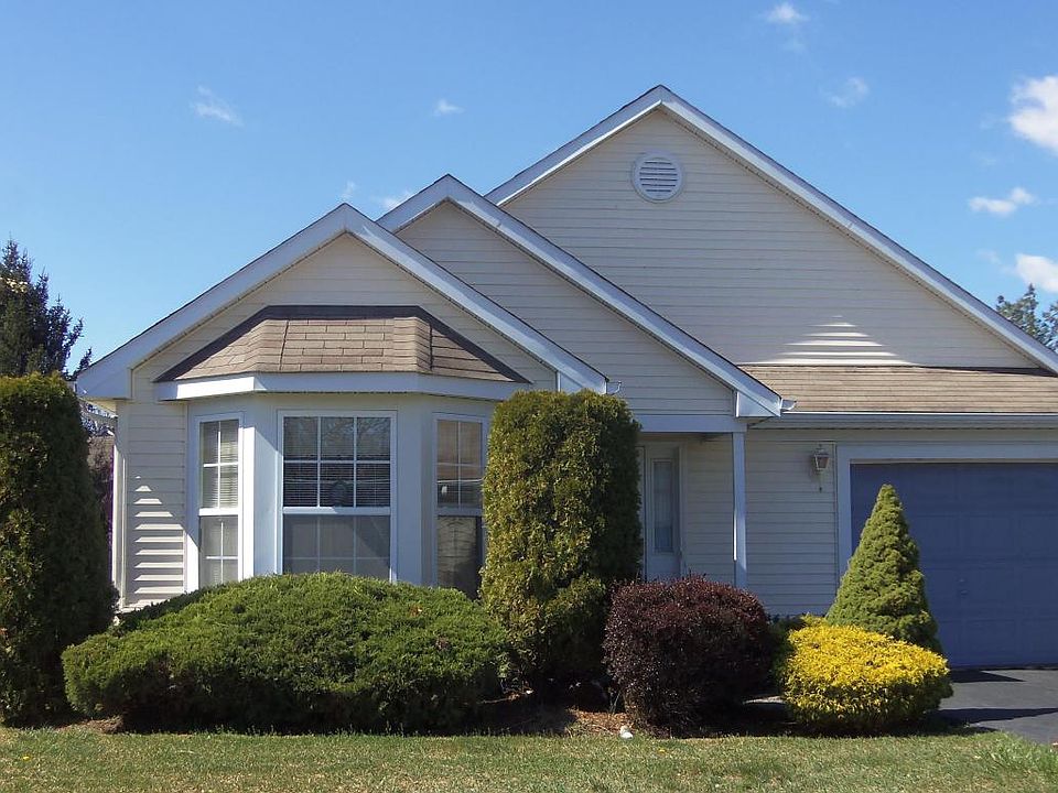 1st image of 2559 Brenton Ln