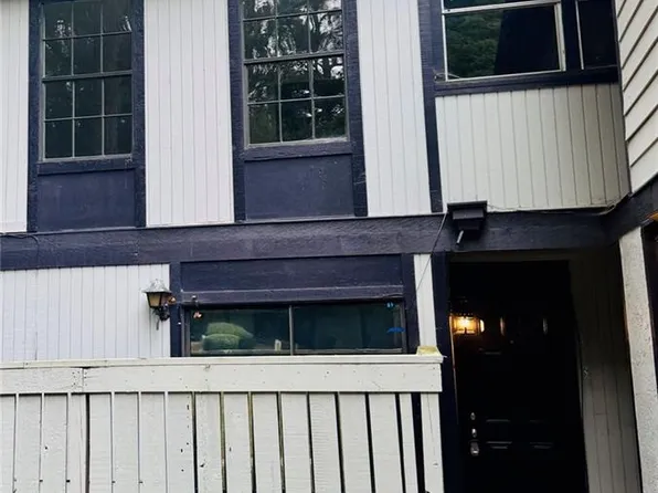 1413 Stone Mill Trce, Stone Mountain, GA 30083