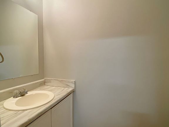 5th image of 349 Woodham Ct