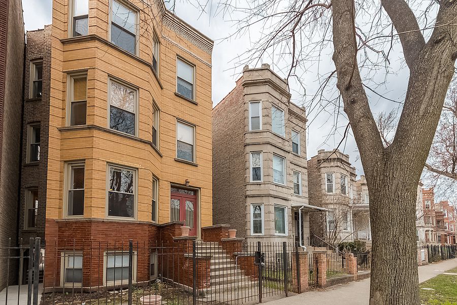 1st image of 2626 N Sawyer Ave APT 1