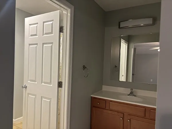 2141 Wooddale Ln — Photo 17