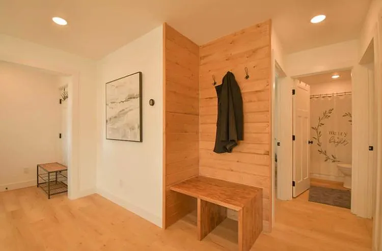 1200 Eric Ln — Photo 6