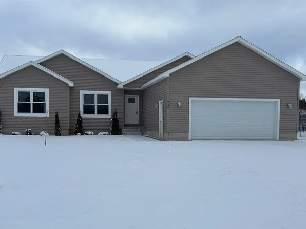 2401 Joseph Dr, Mount Pleasant, MI 48858