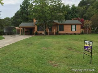 908 Hunters View Dr, Fayetteville, NC 28312