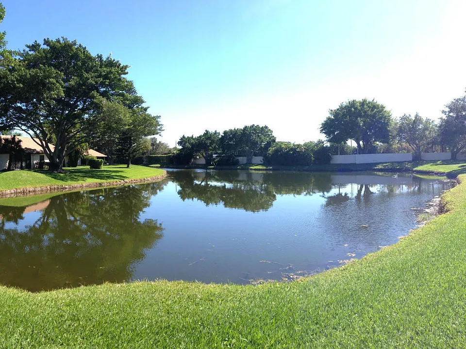 Home For Sale In Boca Glades