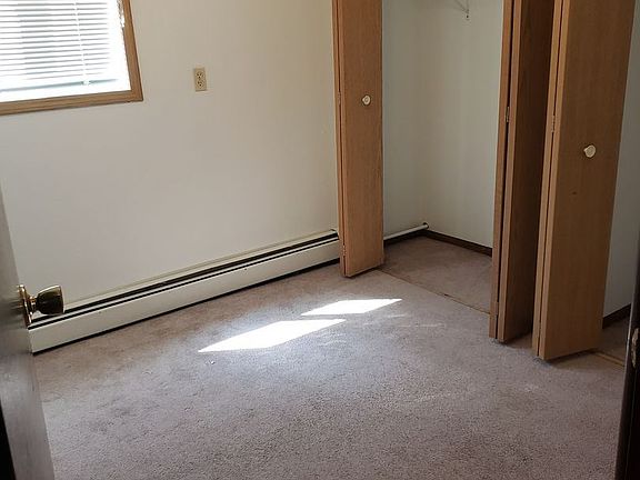 5th image of 610 11th St NE #11430096
