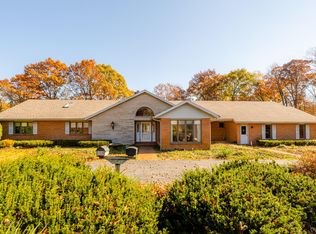 2107 Roslin Rd, Benton Harbor, MI 49022