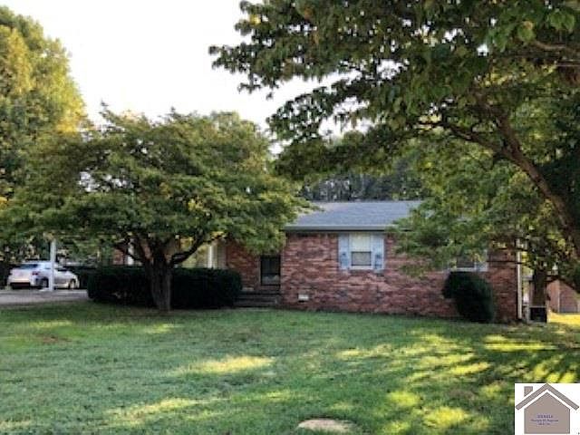 1st image of 112 N Deerfield Dr
