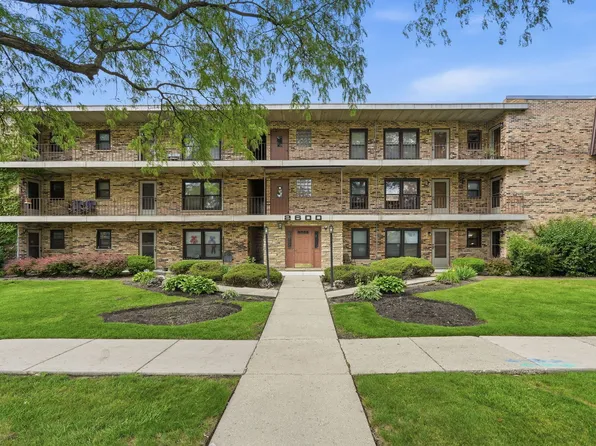 2600 Oakton St APT 1E, Park Ridge, IL 60068