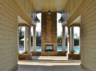 311 Knelston Oak Dr, Suwanee, GA 30024